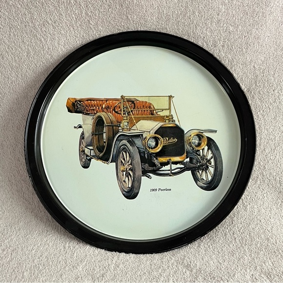 Vintage Round Table Tray/Collector’s Metal Plate-1909 Peerless Antique Car Image - Picture 1 of 6